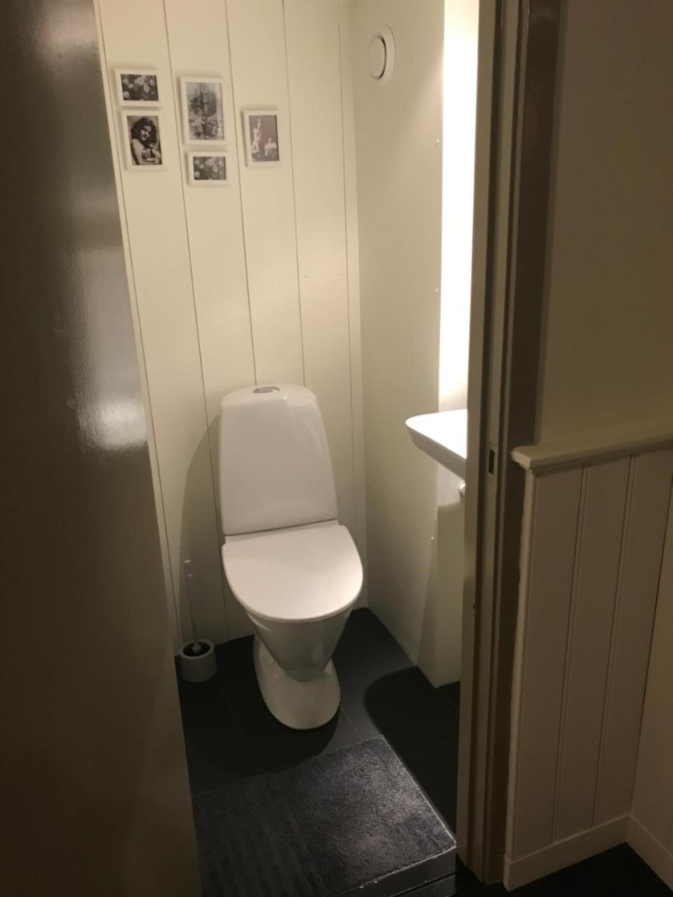 Room With Pentry, Separate Entrance, No Cardpayment Gränna Exteriör bild