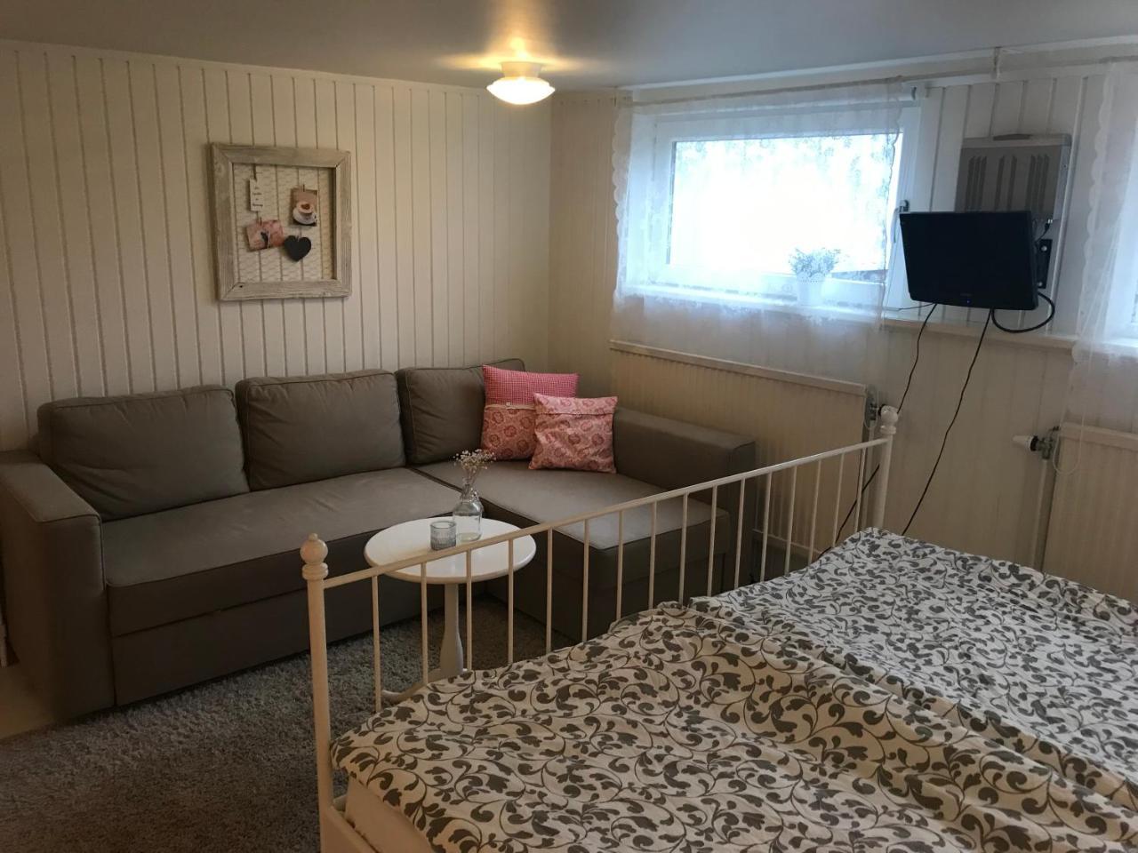 Room With Pentry, Separate Entrance, No Cardpayment Gränna Exteriör bild